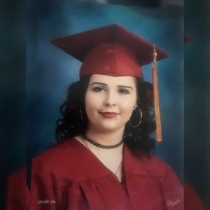 Meet your Posher, Alexia